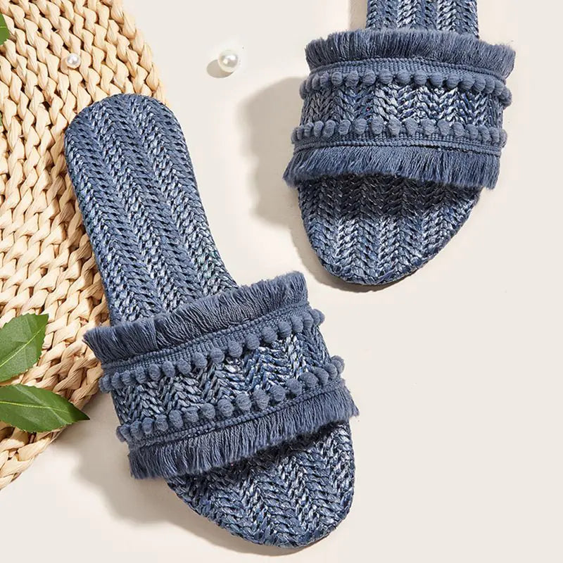 2023 Summer Plus Size Women’s Flat Slippers with Tassels