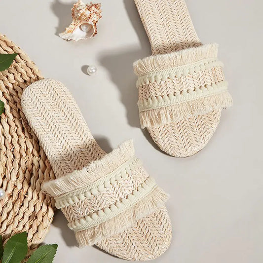 2023 Summer Plus Size Women’s Flat Slippers with Tassels