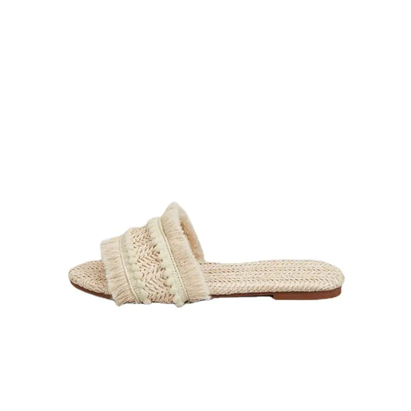 2023 Summer Plus Size Women’s Flat Slippers with Tassels